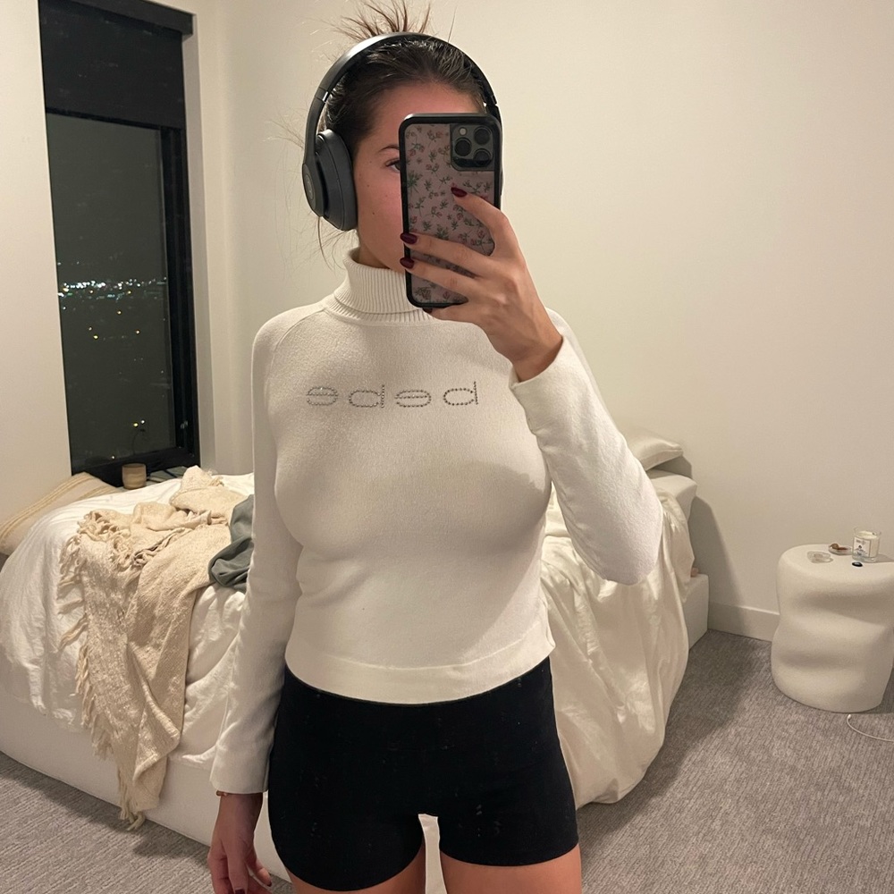 Vintage Bebe turtleneck